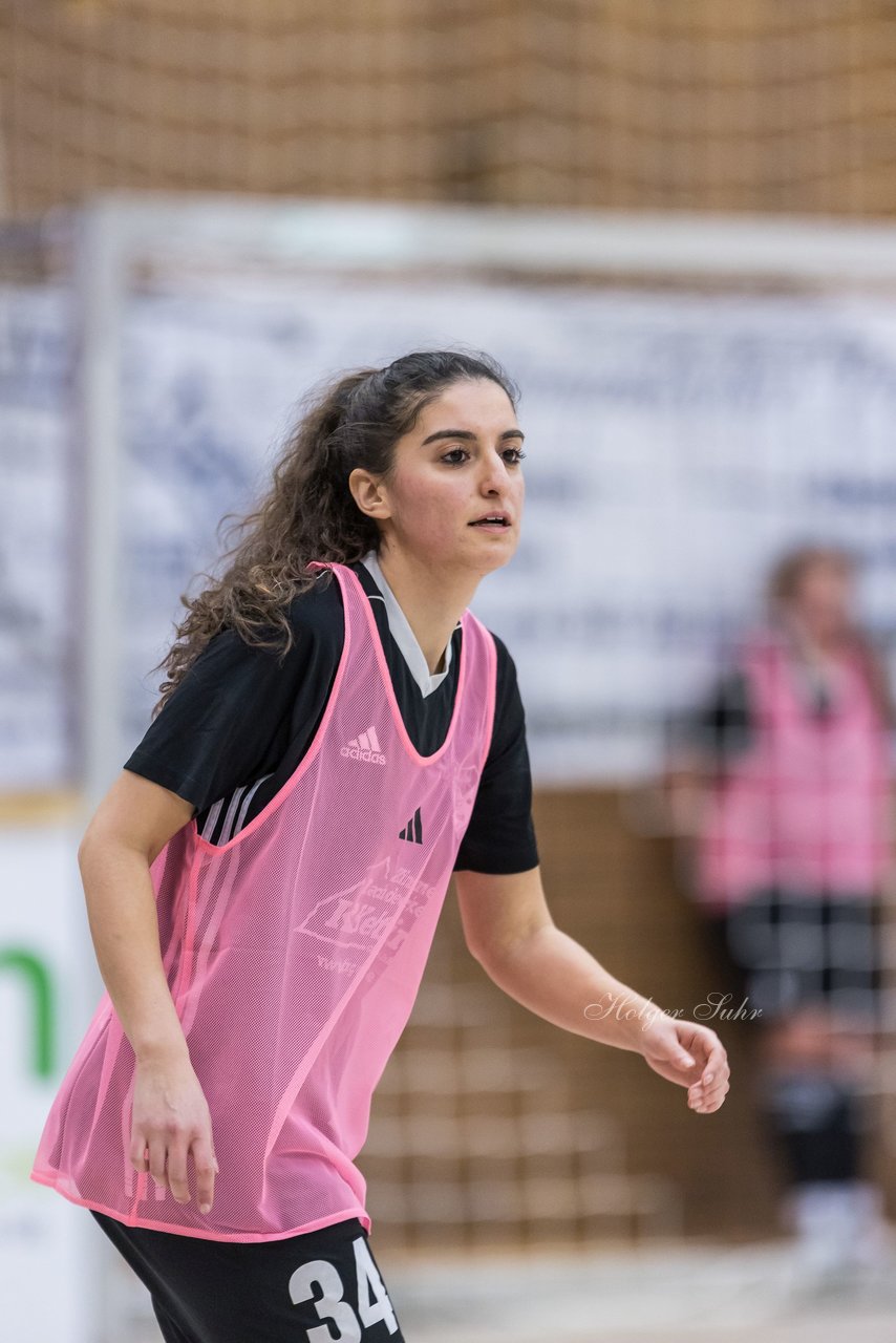 Bild 139 - VR Bank Cup Horst